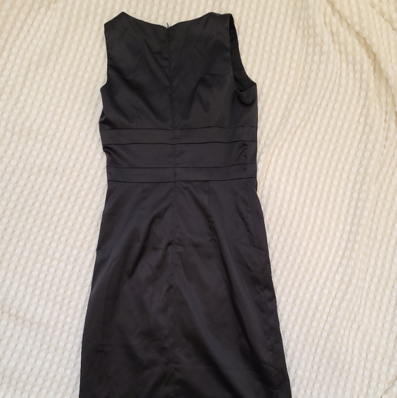 Jacob black satin sleeveless dress size 3/4 - Picture 4 of 5